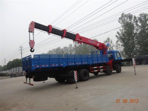 Clw Construction Machinery 13t Mobile Truck Crane From China